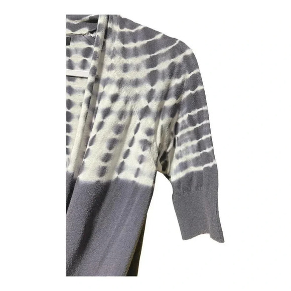 EXPRESS Women's Cardigan Sweater Open Front Gray Tie Dye Size Small Short Sleeve - Picture 6 of 7